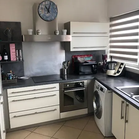 Le Bonaparte Splendide Appart Dernier Etage Vue Mer Coeur Propriano Apartment *